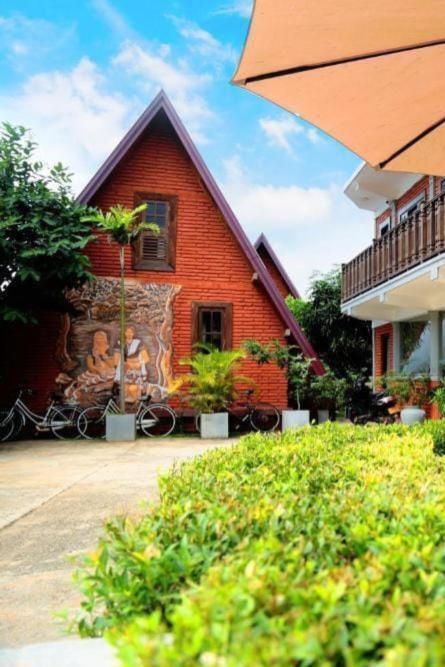 D Family Resort Anuradhapura Exterior photo